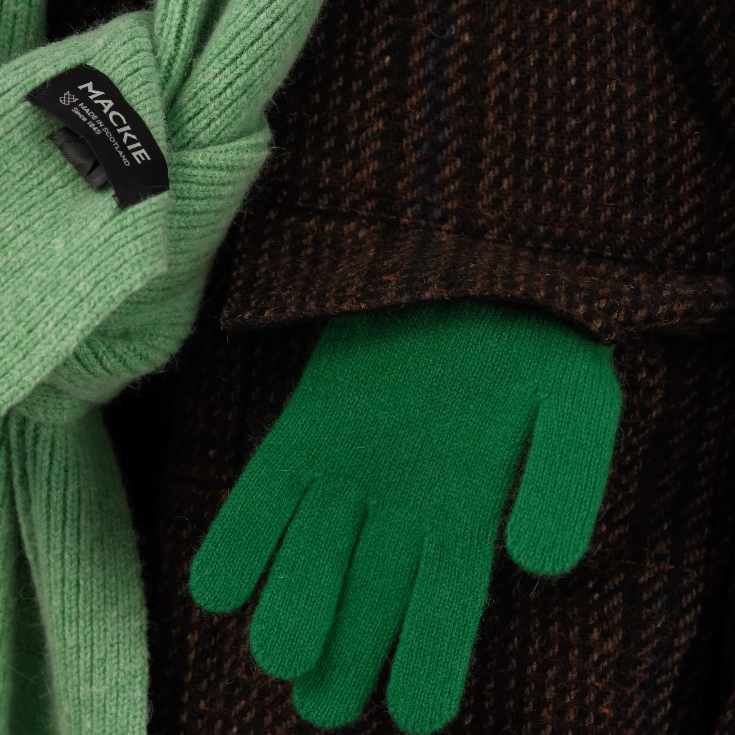 Gants, Mitaines & Manchettes