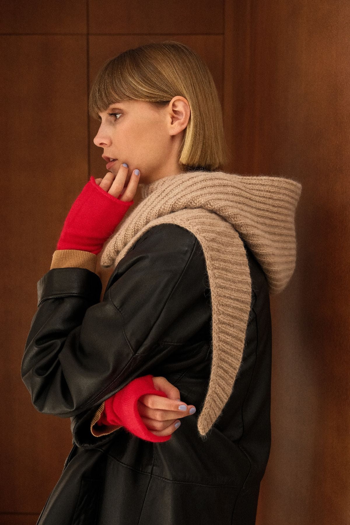 CAPUCHE  ÉCHARPE GARNET