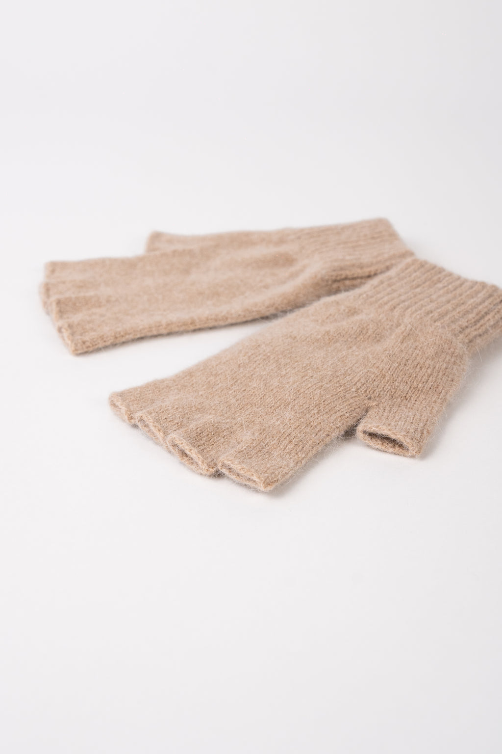 Gants, Mitaines & Manchettes