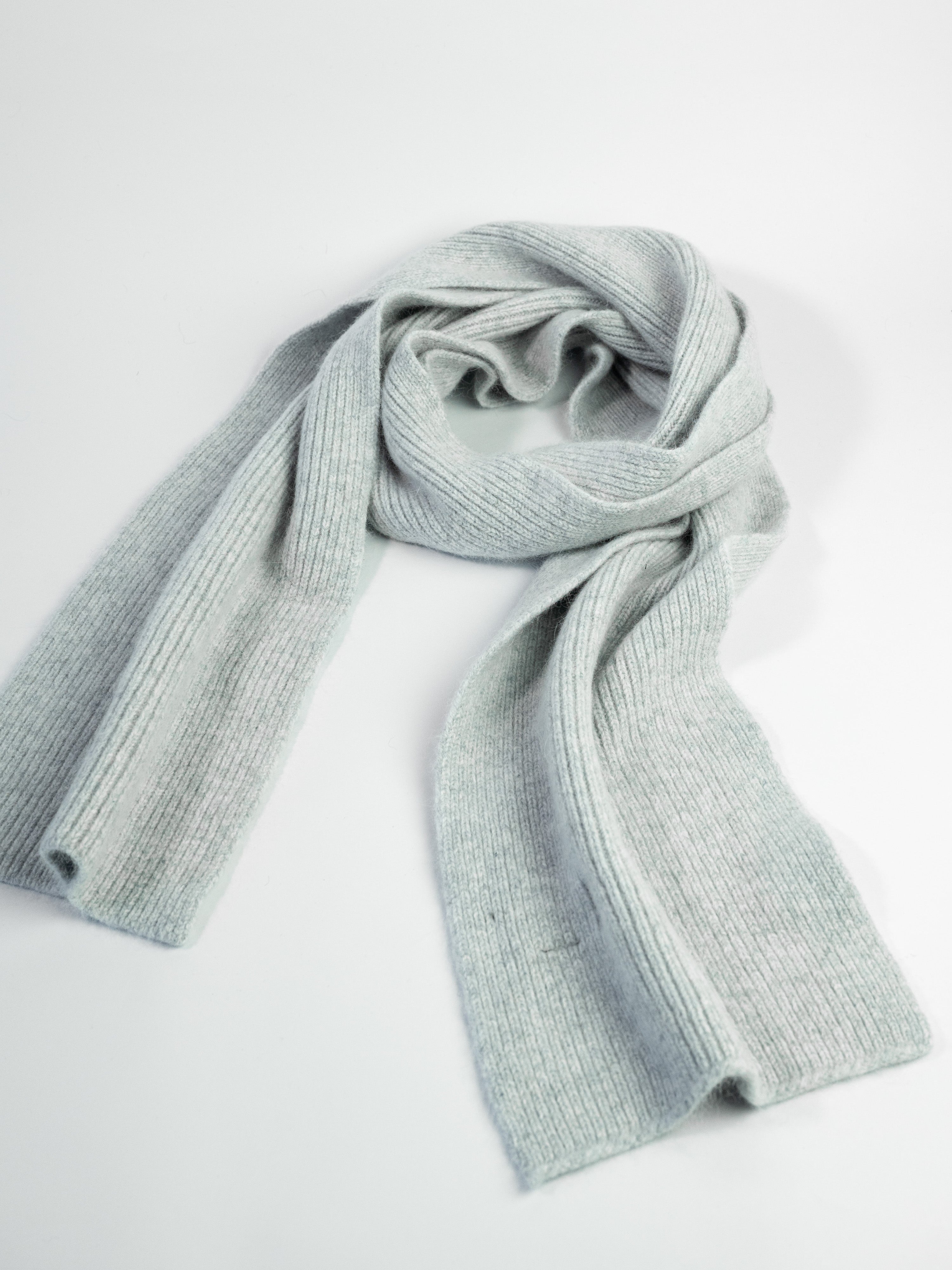 ÉCHARPE CLASSIQUE EIDER
