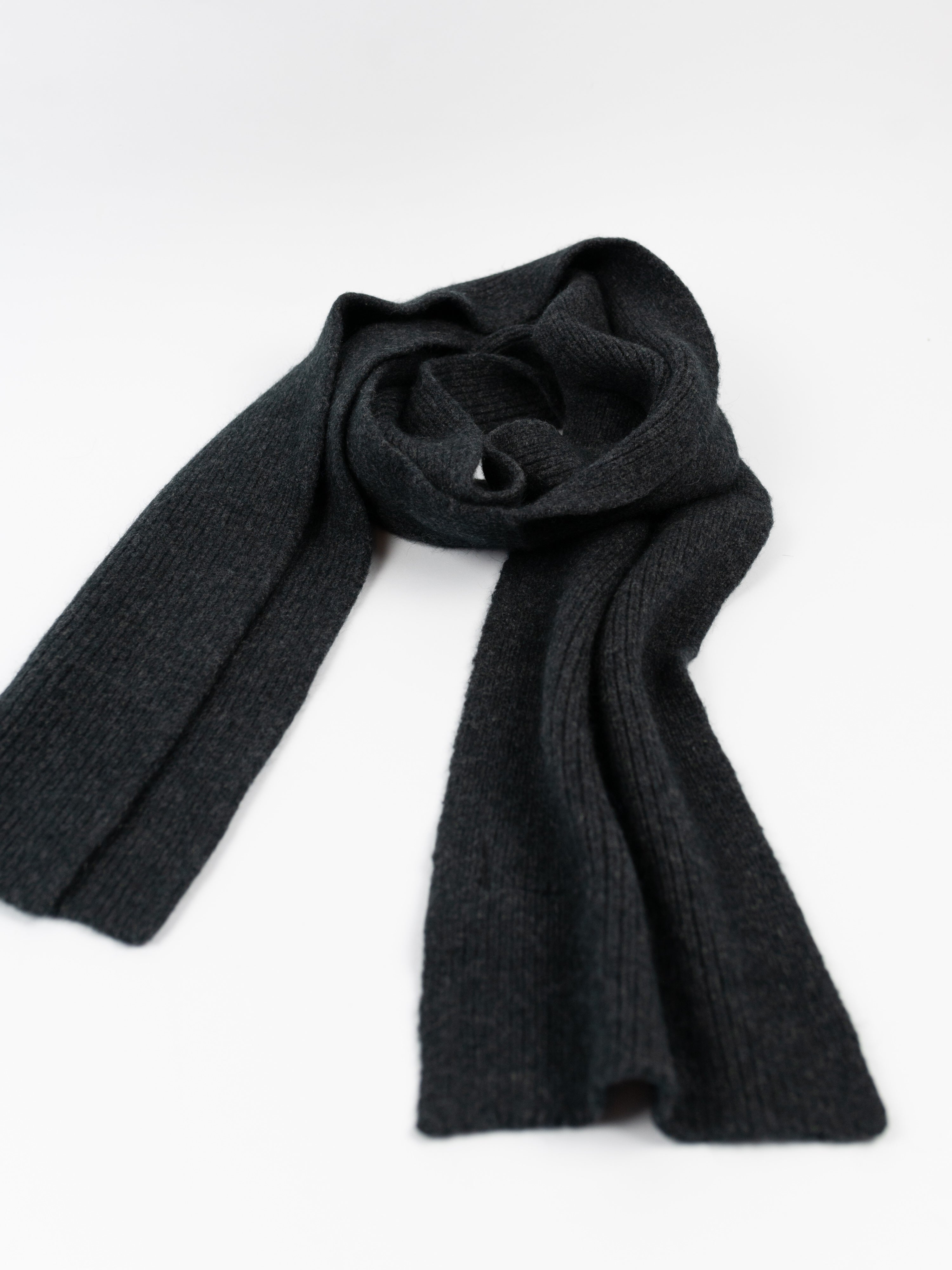 ÉCHARPE CLASSIQUE CHARCOAL